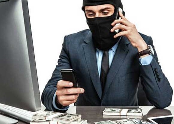 چه شرایطی باعث وقوع جرم کلاهبرداری می شود؟