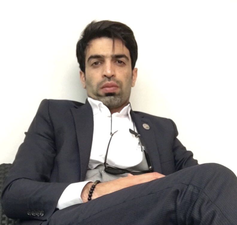 علی نیکخواه 