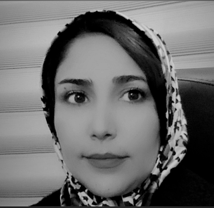 زهرا محمدزاده 