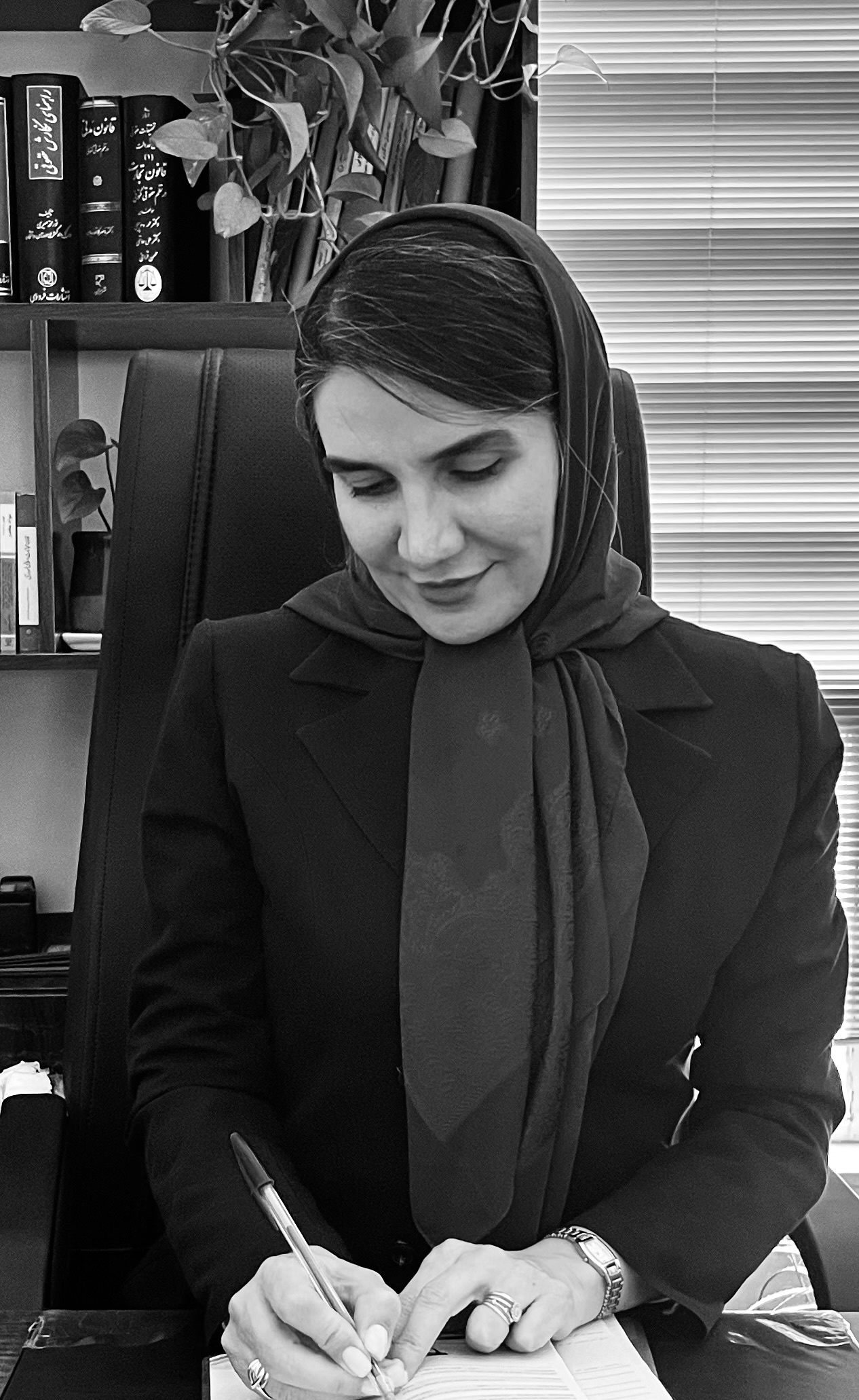 لیلا قمی اویلی 