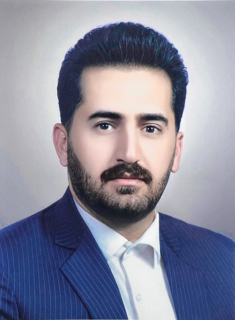 تصویر آرام شریفی 
