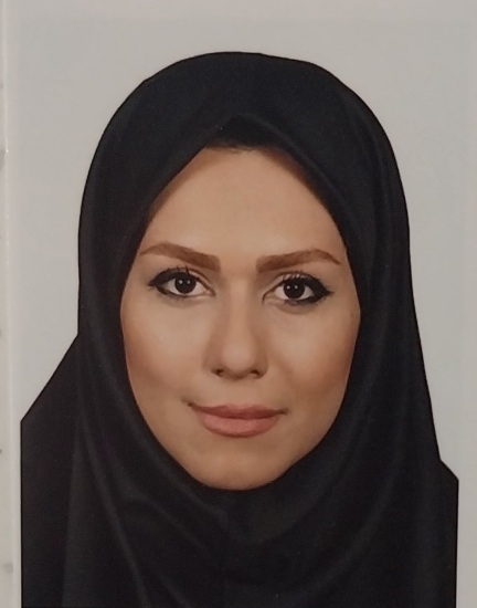 آزاده میرزایی 