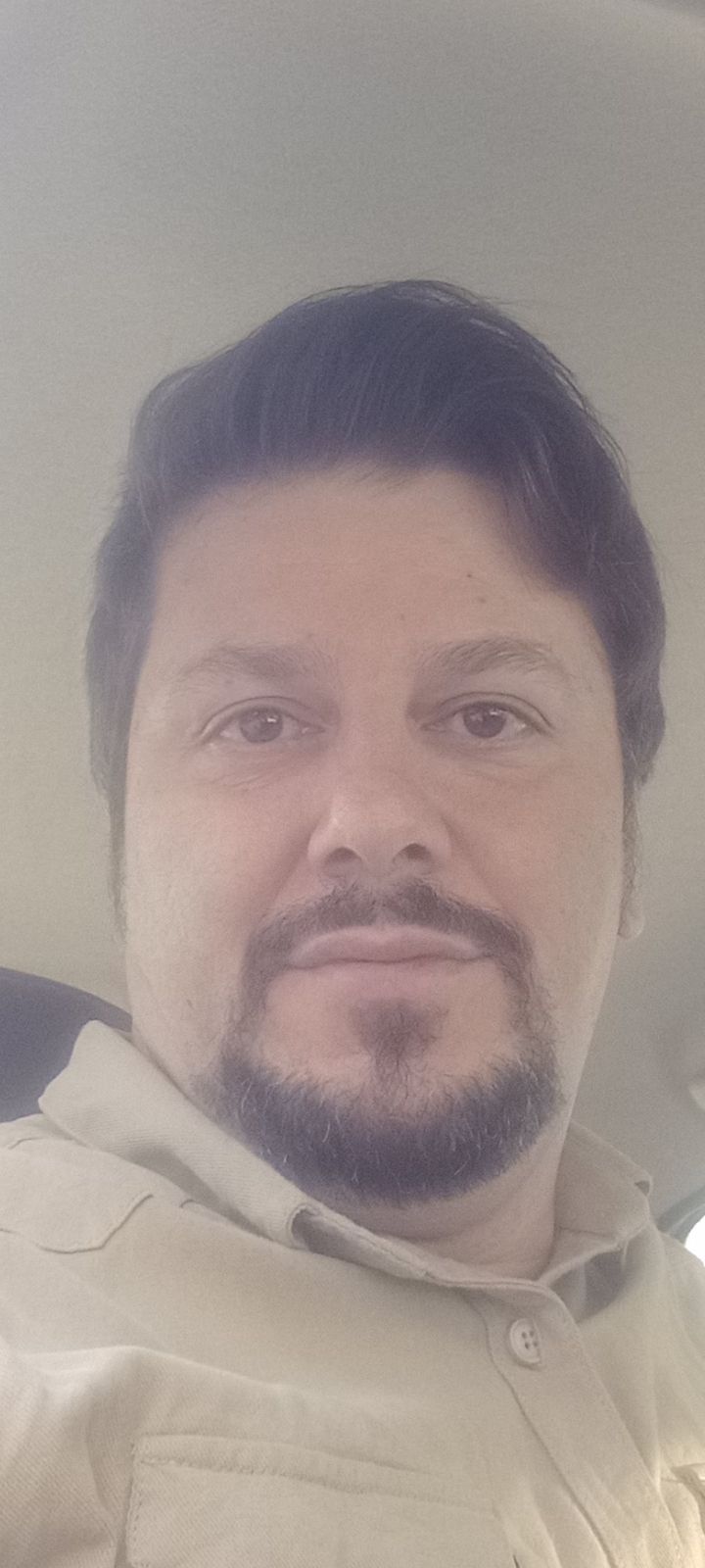 امير  احمدي 