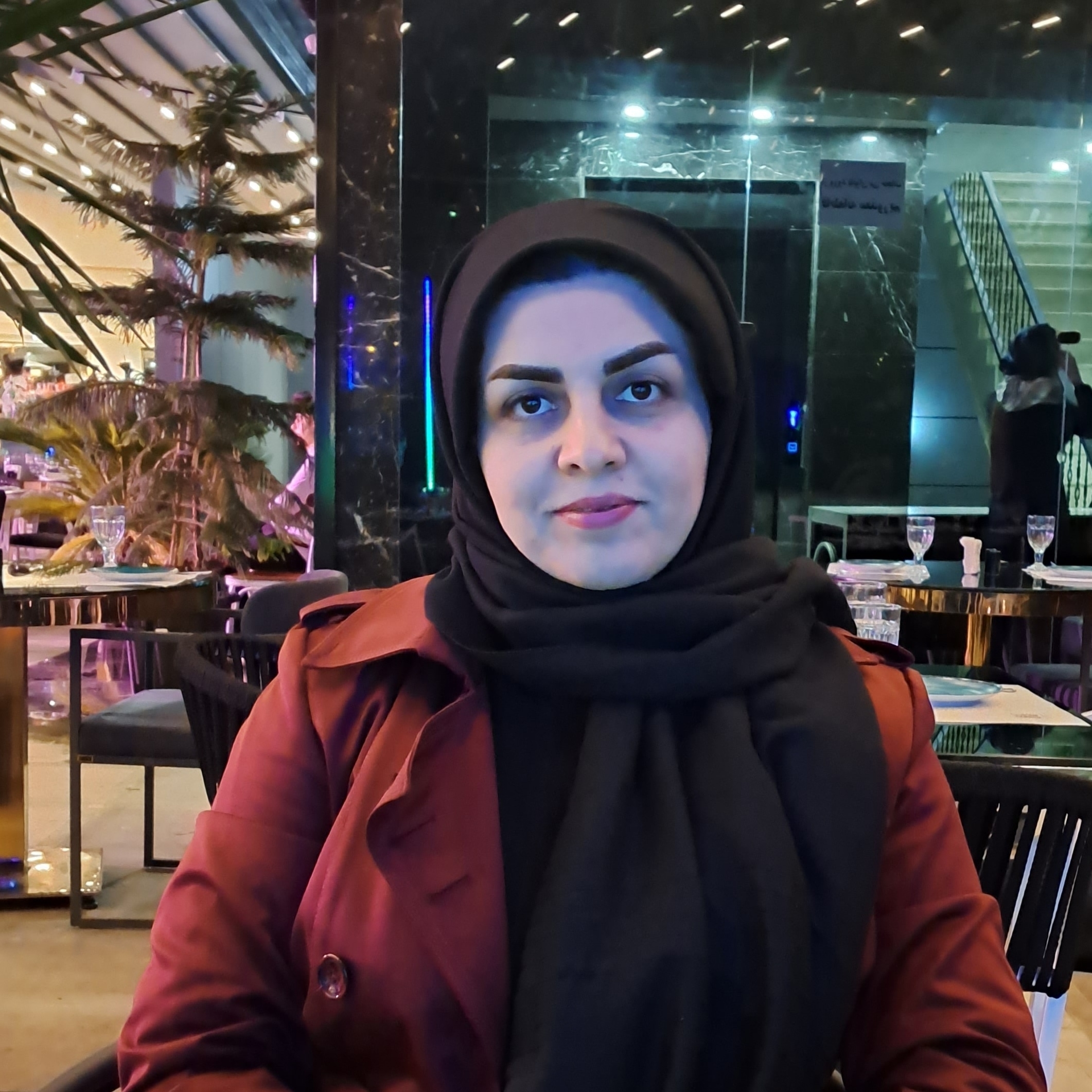 زهرا نریمانی 