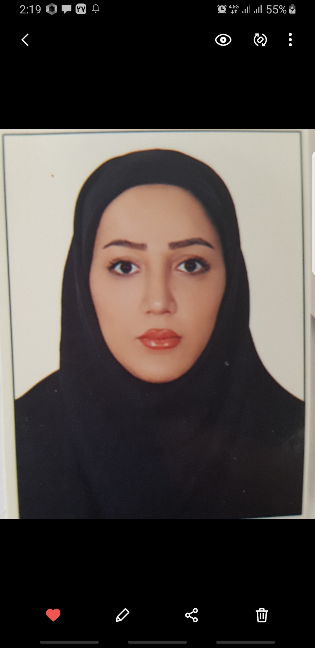 زینب مرادیانی 