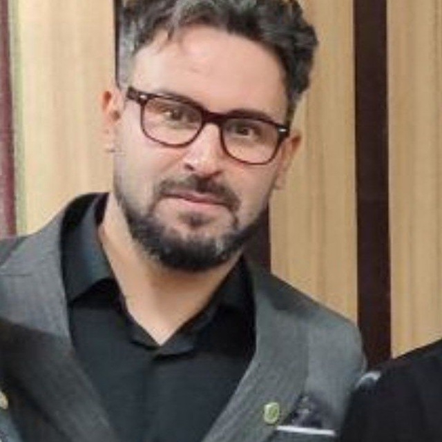 عکس وکیل
