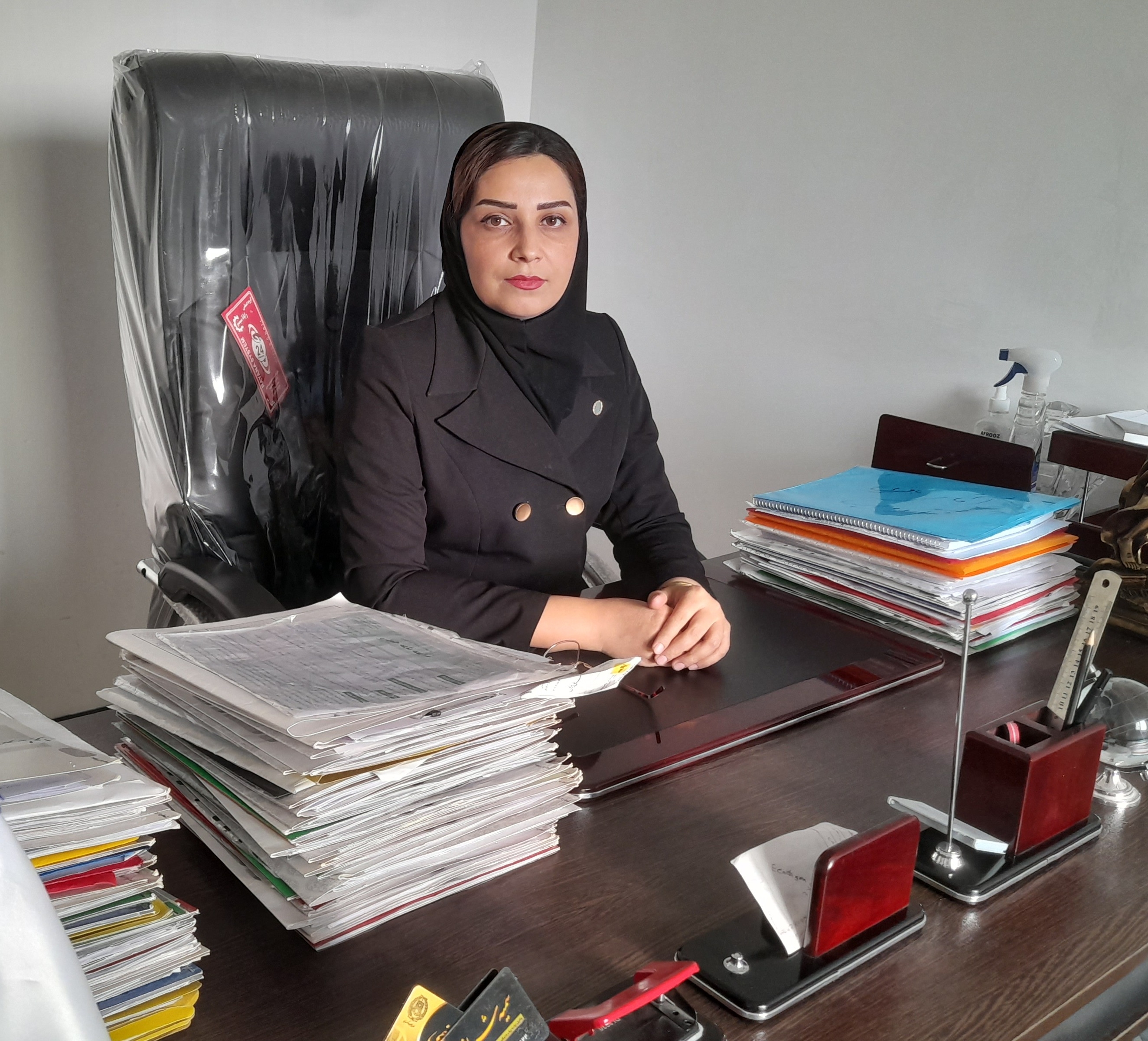 عکس وکیل