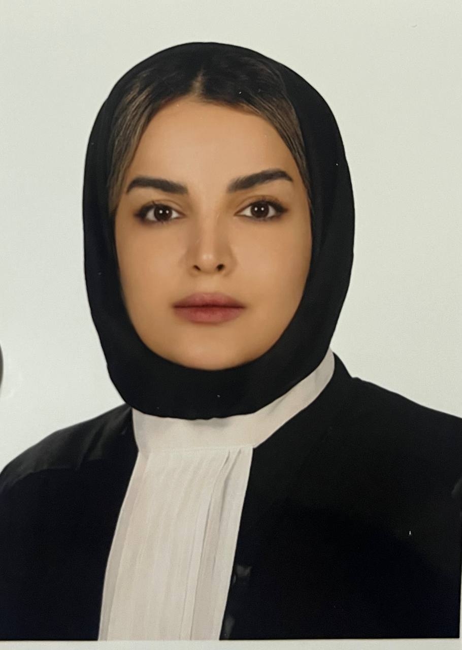 عکس وکیل