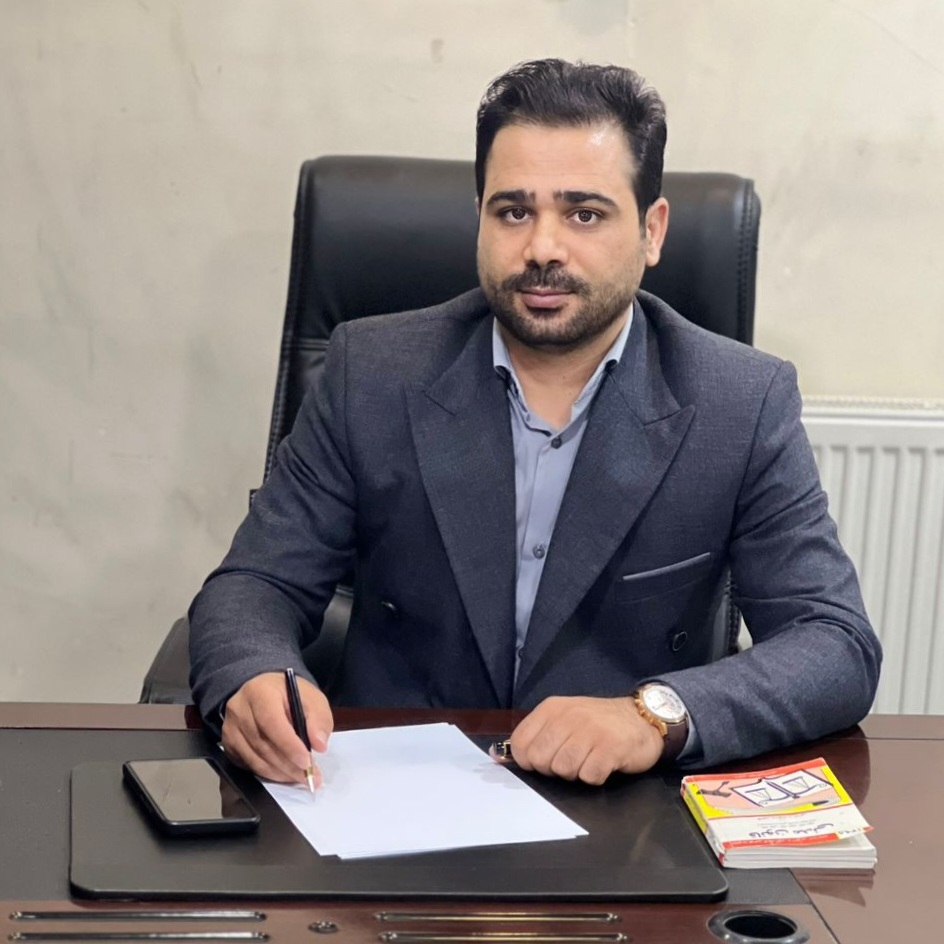 عکس وکیل