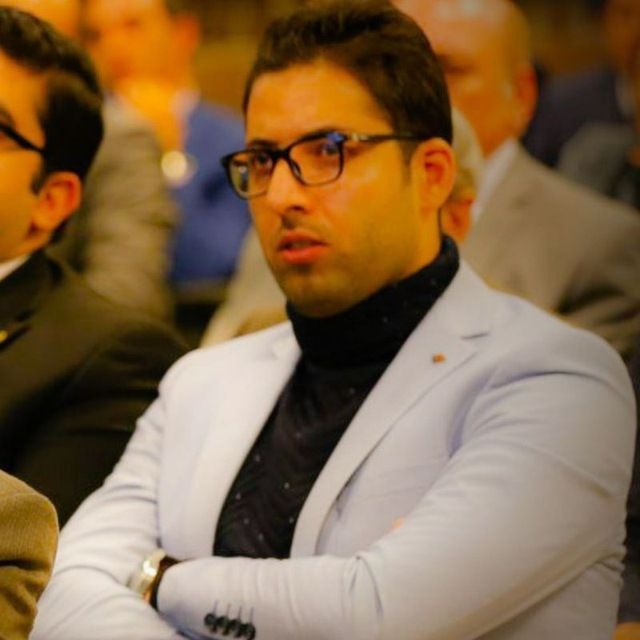 عکس وکیل