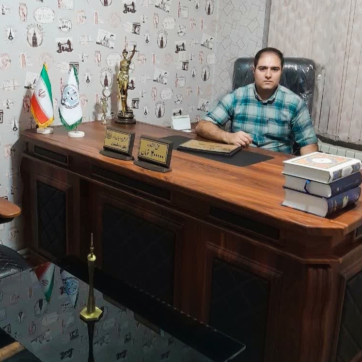 عکس وکیل