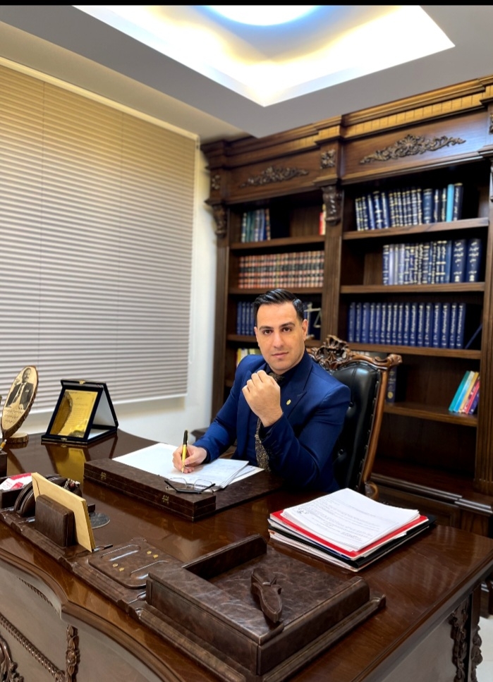 علیرضا احقاقی 