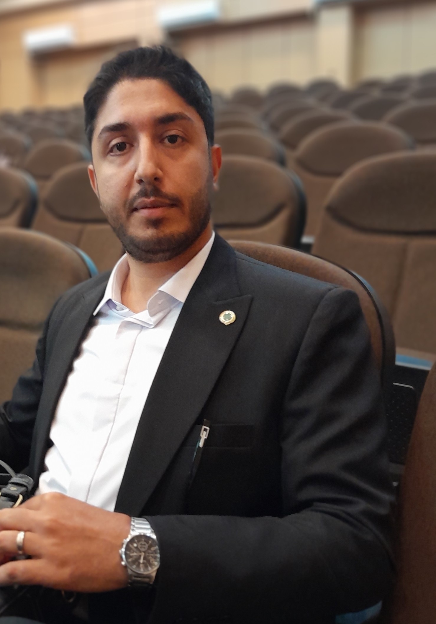 عکس وکیل
