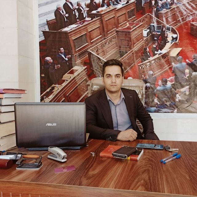 رضا خدادادی 