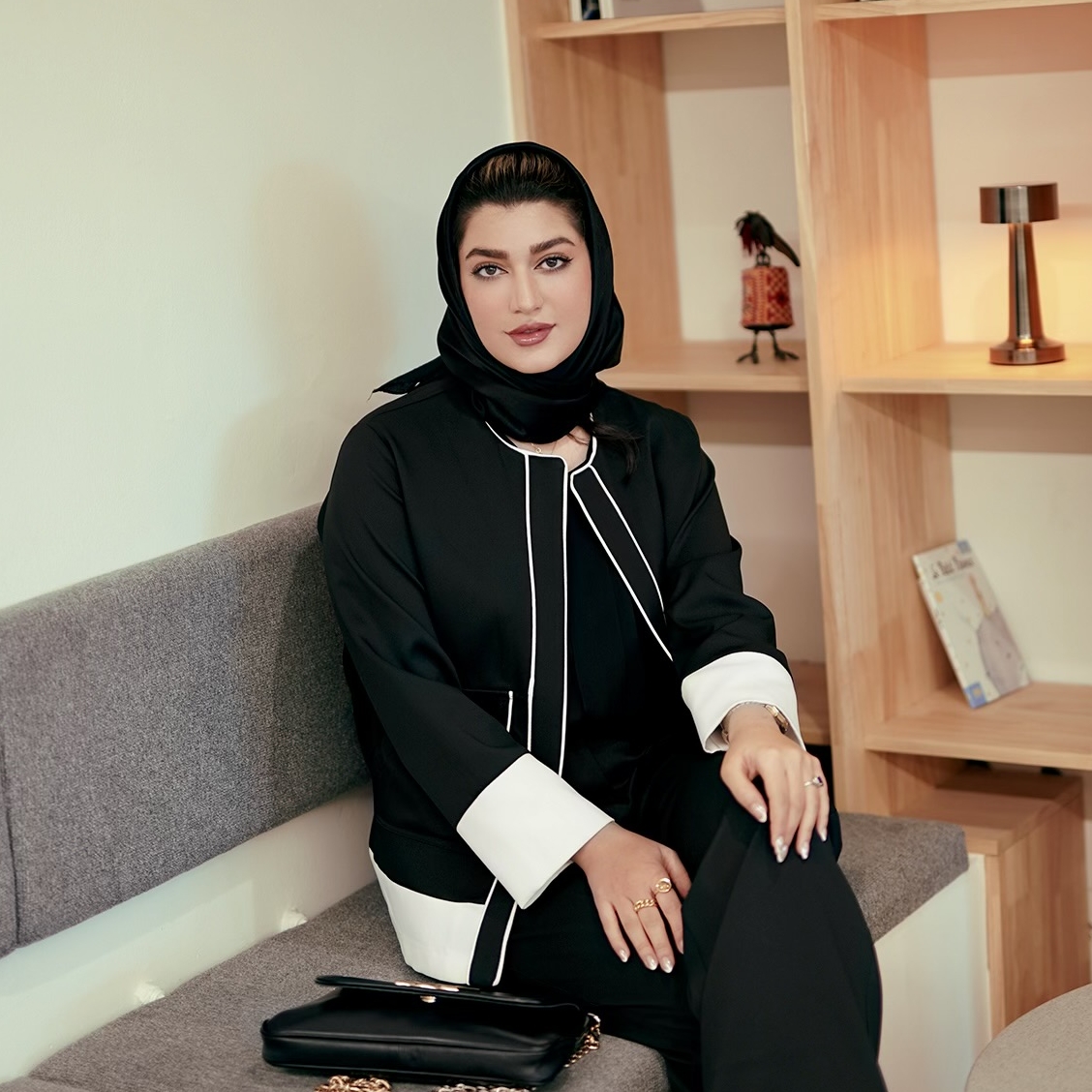 پردیس شریفی القابپور 