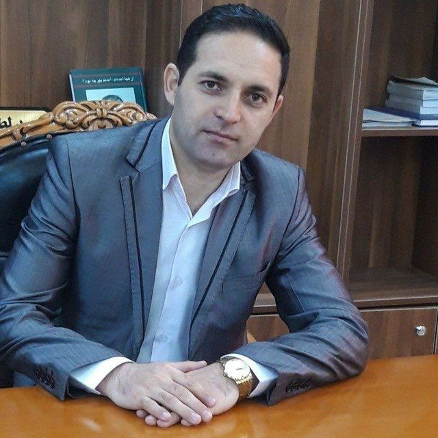 عکس وکیل