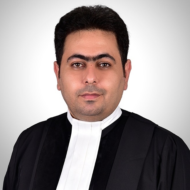 عکس وکیل