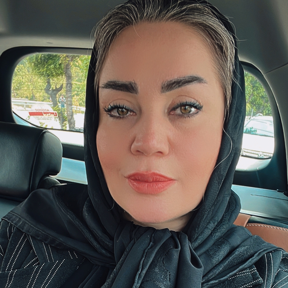 مینا شهیدی 