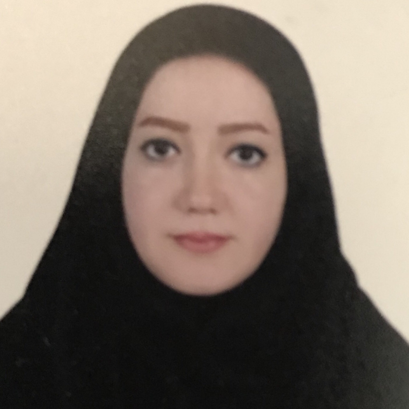 پریا متولیان 