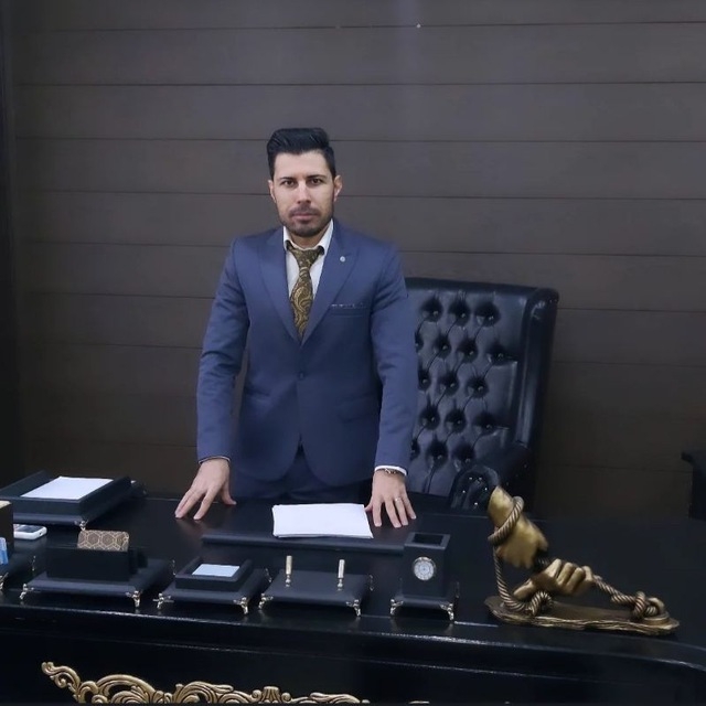 توحید اکبری 