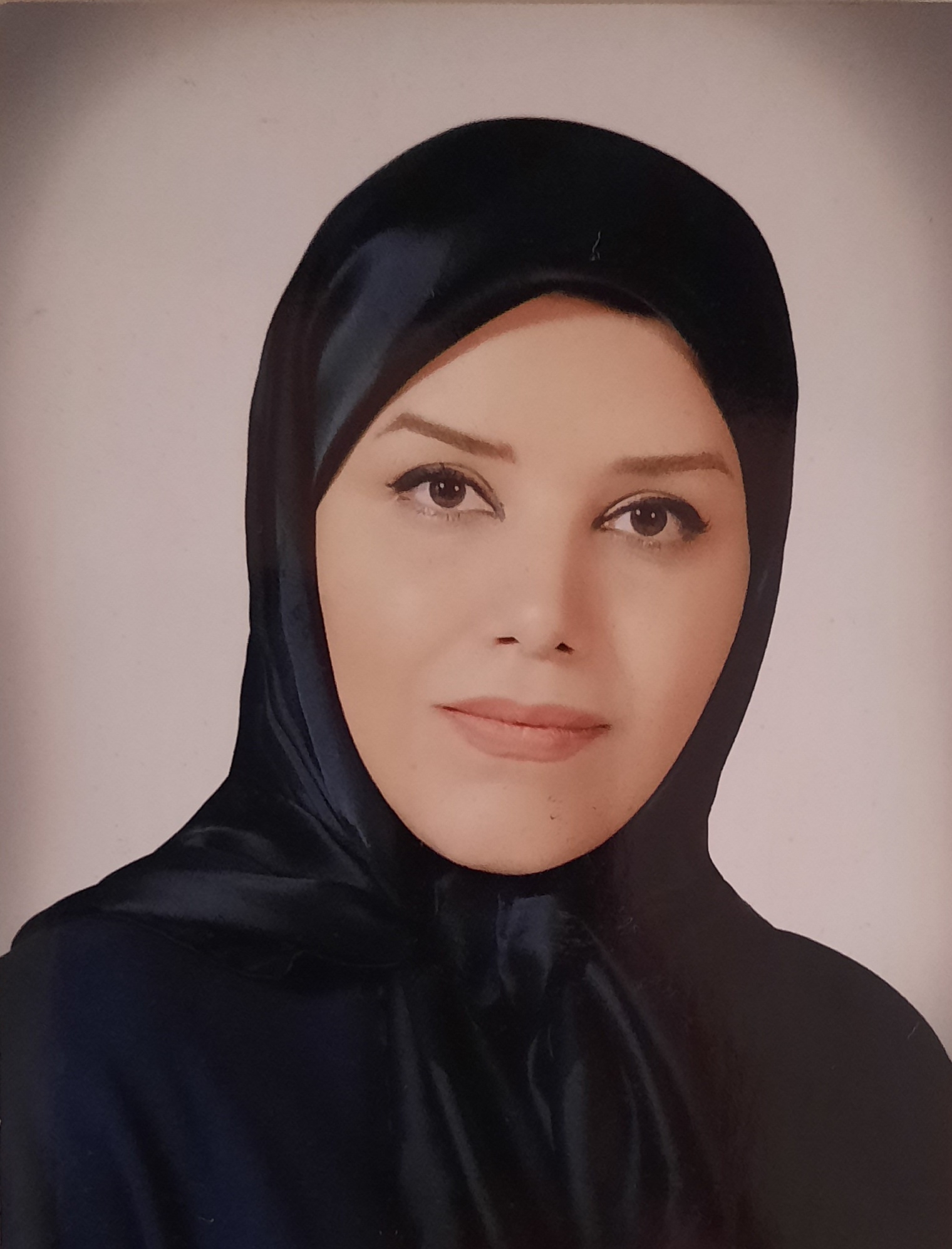 عاطفه شيراني 