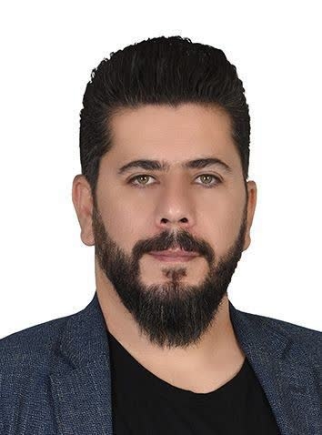 عکس وکیل