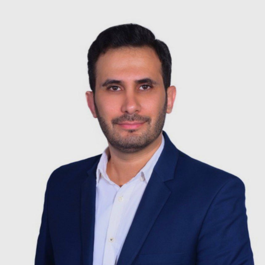 حسین حاجی زاده 