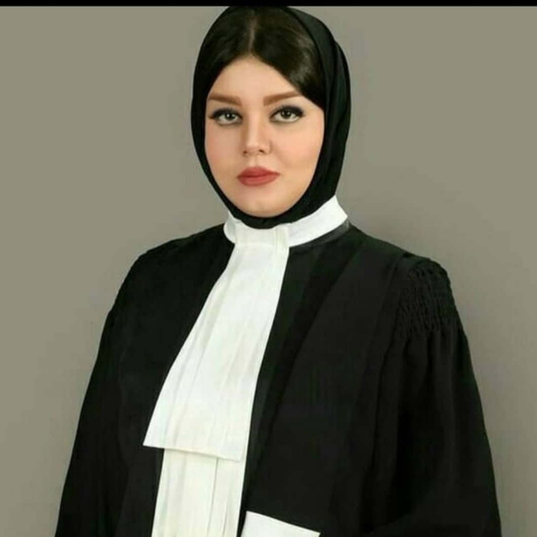 عکس وکیل