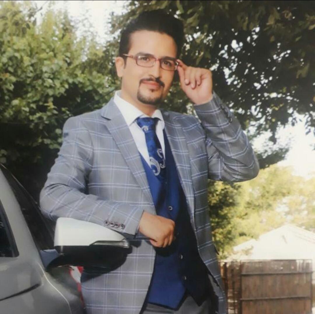 عکس وکیل
