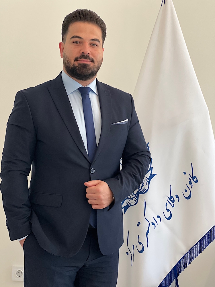 عکس وکیل