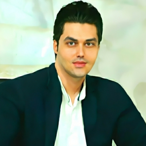 ایمان احمدی 