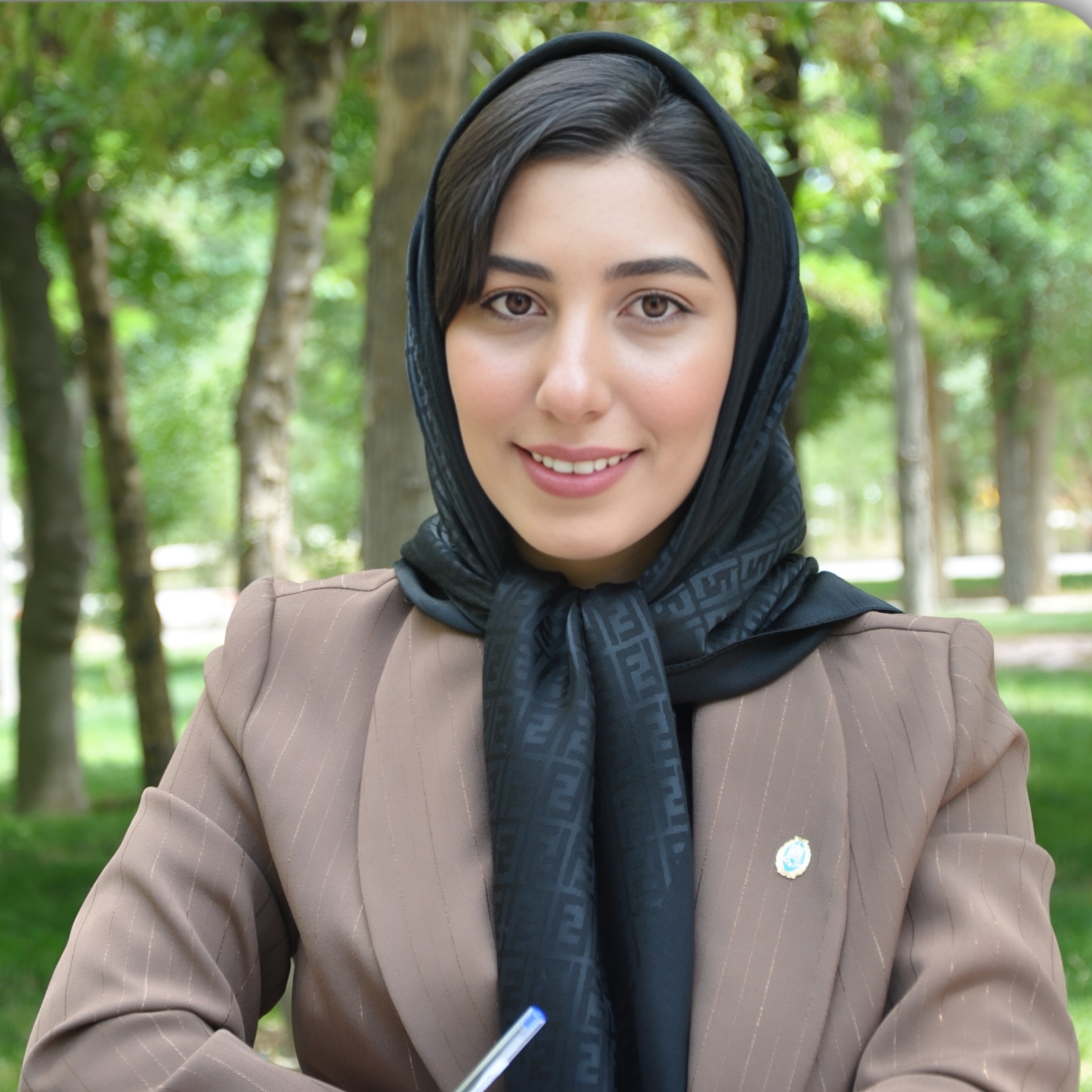 عکس وکیل